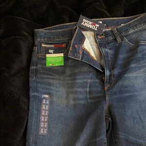 Tommy Hilfiger Women's High Rise Dark Blue Jeans